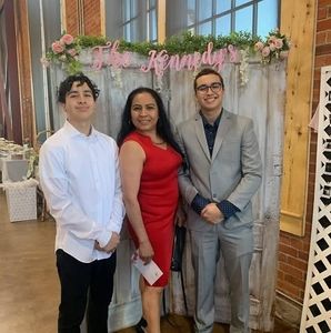 Meet your Posher, Eva